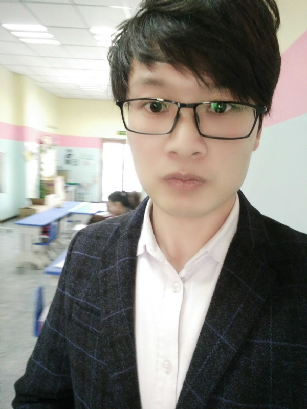 峰的呢喃的第一张照片--常州相亲服务中心