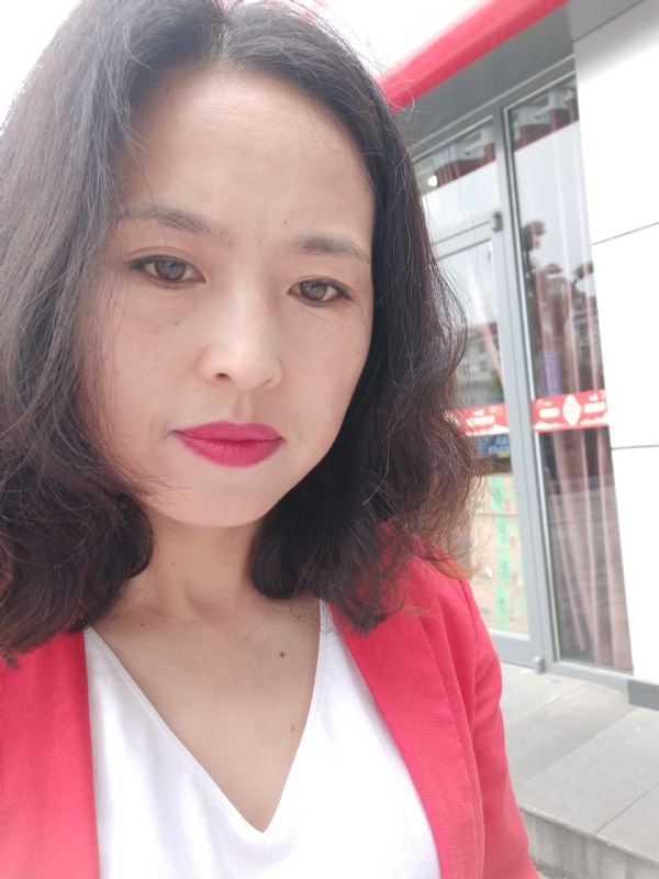 枫叶飘零的第一张照片--常州相亲服务中心