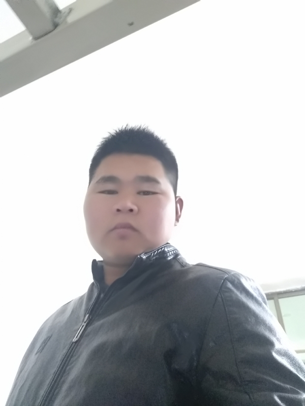 小哥的第一张照片--常州相亲服务中心