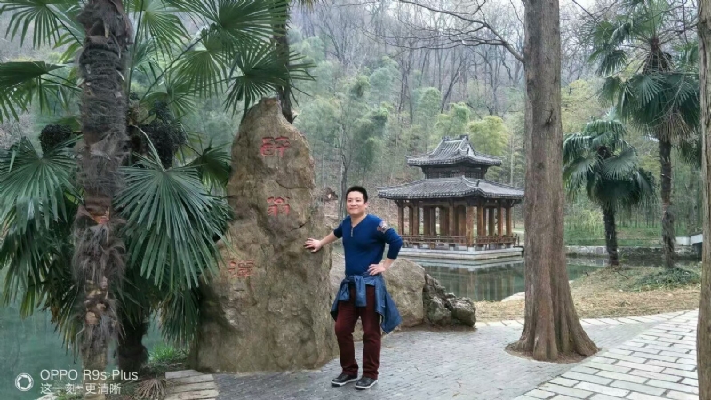 烦事用点心的第一张照片--常州相亲服务中心