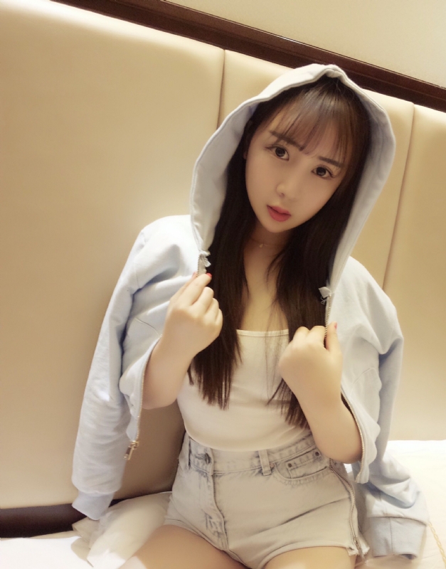 琪琪的第一张照片--常州相亲服务中心