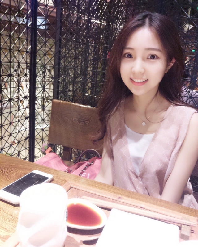 冰艳残阳的第二张照片--常州相亲服务中心