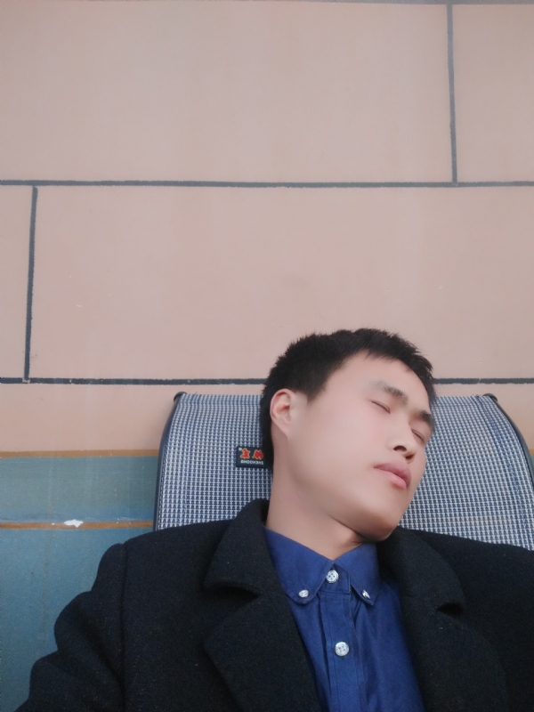 有钱爱情才能长久的第一张照片--常州相亲服务中心