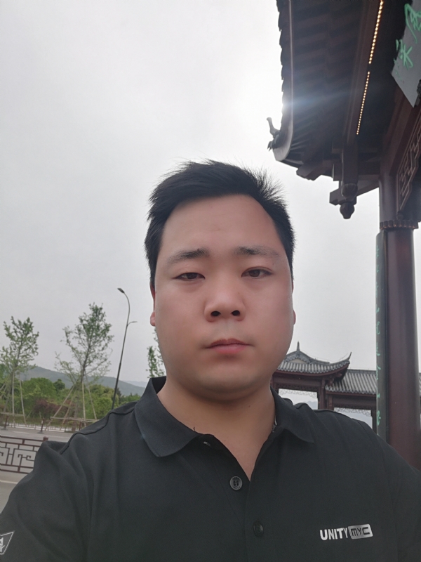 微笑的第一张照片--常州相亲服务中心