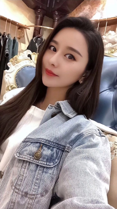 李珊珊的第一张照片--常州相亲服务中心