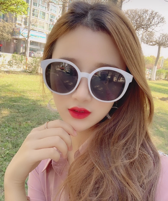 唐小小的第二张照片--常州相亲服务中心