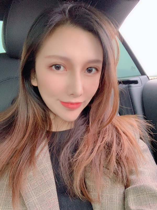 李岚Lancy的第一张照片--常州相亲服务中心