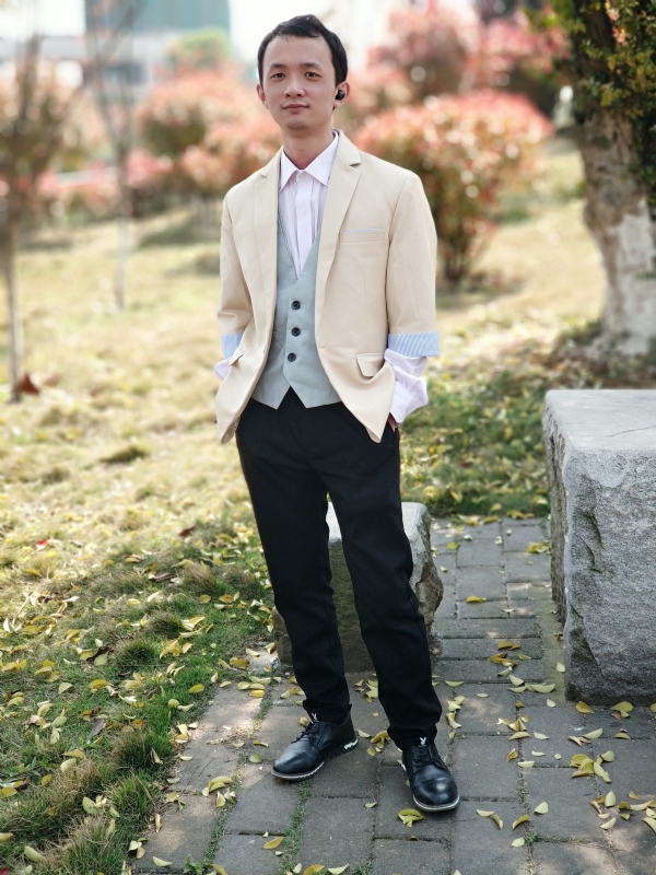 四叶草的第一张照片--常州相亲服务中心