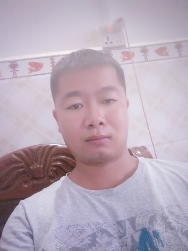 心雨的第一张照片--常州相亲服务中心