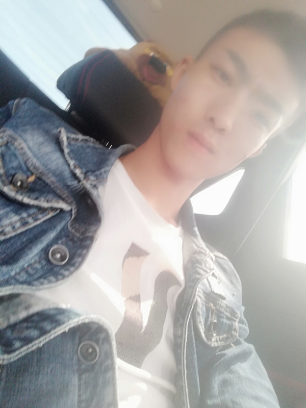 傻雕的第一张照片--常州相亲服务中心