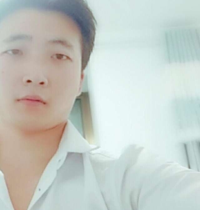 华英雄的第一张照片--常州相亲服务中心