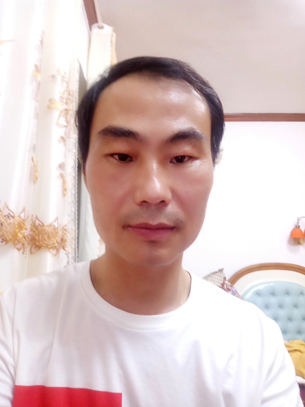 光明的第一张照片--常州相亲服务中心