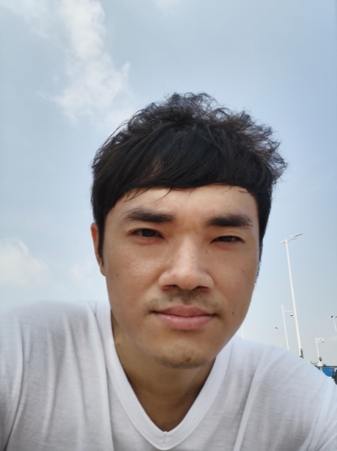 老实人的第一张照片--常州相亲服务中心