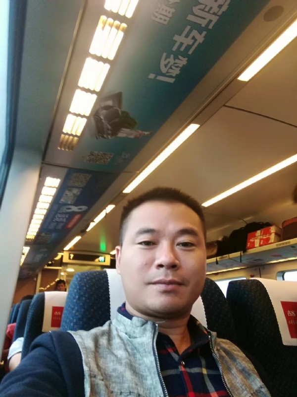 等爱的人的第一张照片--常州相亲服务中心