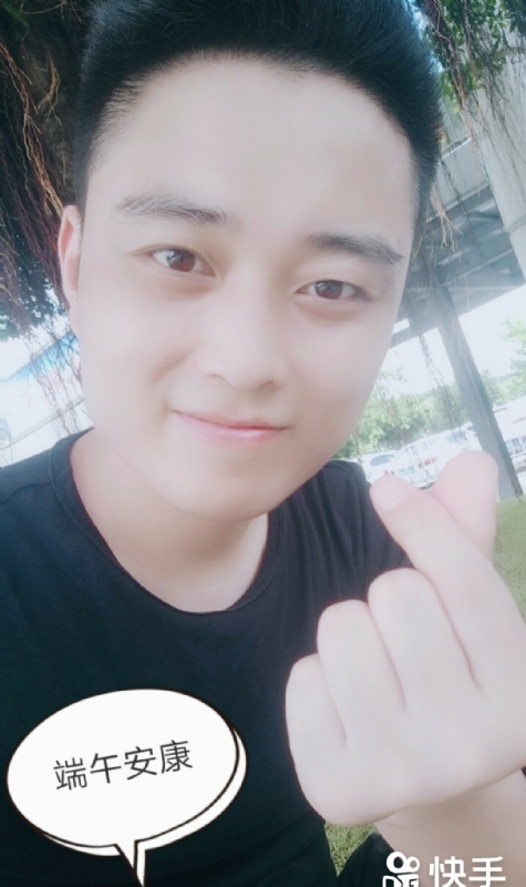 温暖的陈公子的第一张照片--常州相亲服务中心