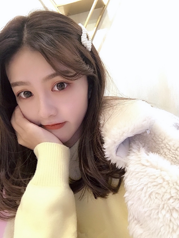 薇薇外送的第一张照片--常州相亲服务中心