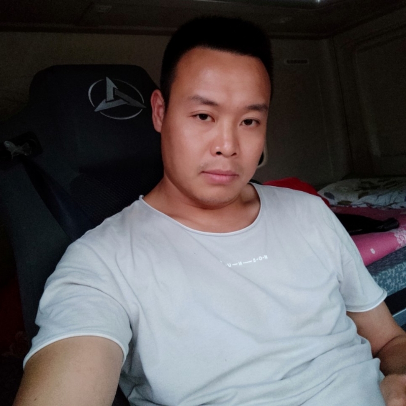 默默的第二张照片--常州相亲服务中心