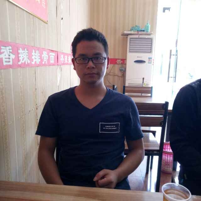 会哭的星星的第二张照片--常州相亲服务中心