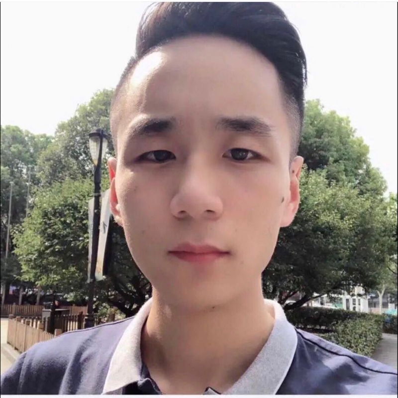 期待八月的雨的第一张照片--常州相亲服务中心