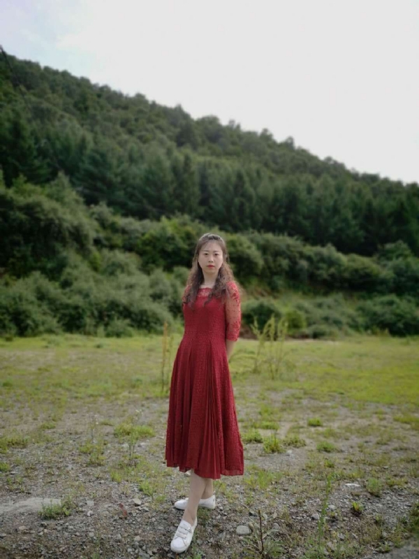 木槿的第五张照片--常州相亲服务中心