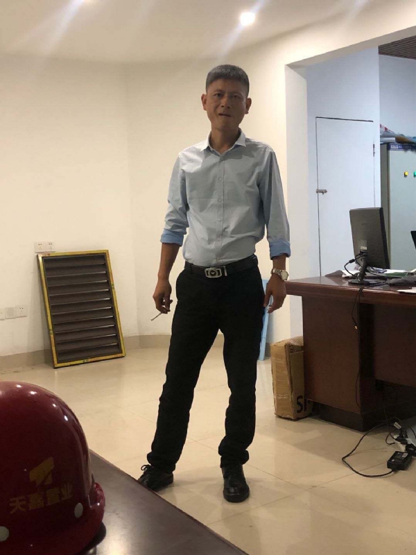 郁闷之中的第一张照片--常州相亲服务中心