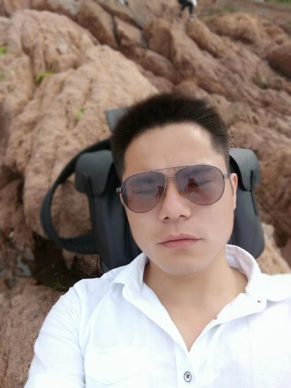 易听的第二张照片--常州相亲服务中心