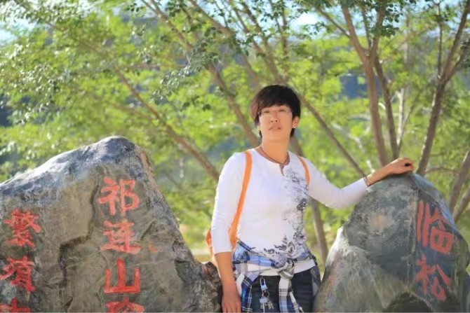 弱水河边青春草的第一张照片--常州相亲服务中心