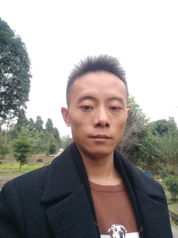 携手白头的第二张照片--常州相亲服务中心