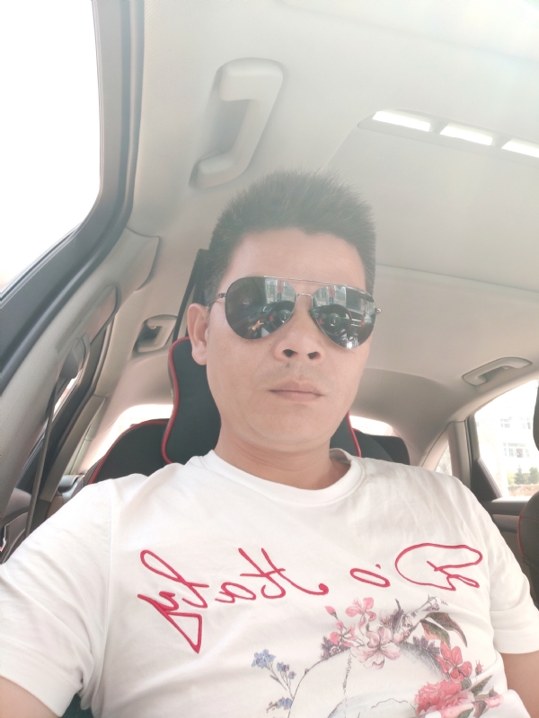 单身已久的第一张照片--常州相亲服务中心