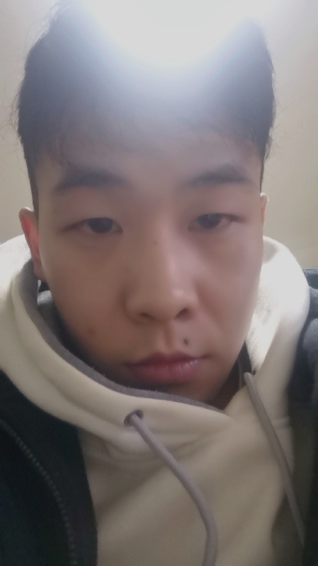 辉会灰的第一张照片--常州相亲服务中心