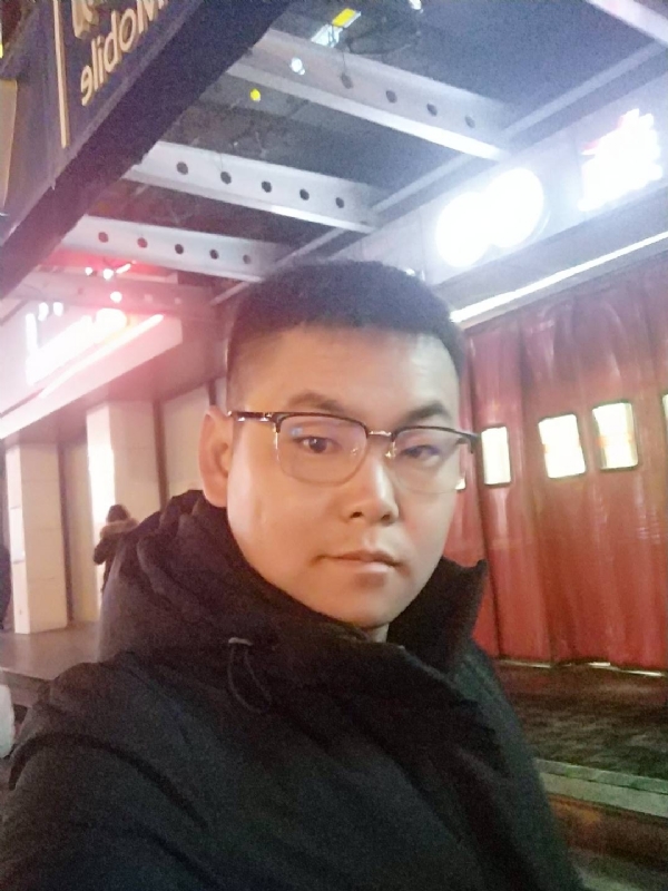 杜跃龙的第二张照片--常州相亲服务中心