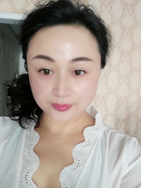 花谢花飞的第一张照片--常州相亲服务中心