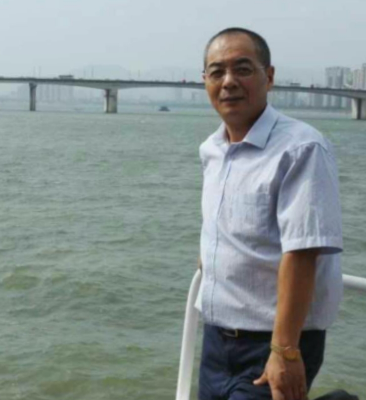 辛民的第二张照片--常州相亲服务中心