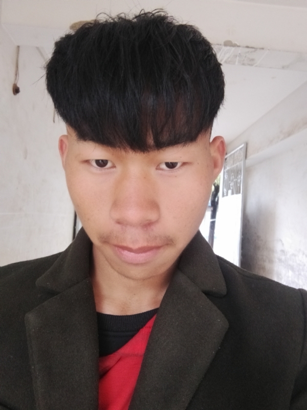 少年不在少的第二张照片--常州相亲服务中心