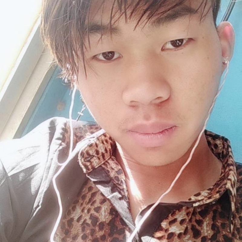 少年不在少的第三张照片--常州相亲服务中心