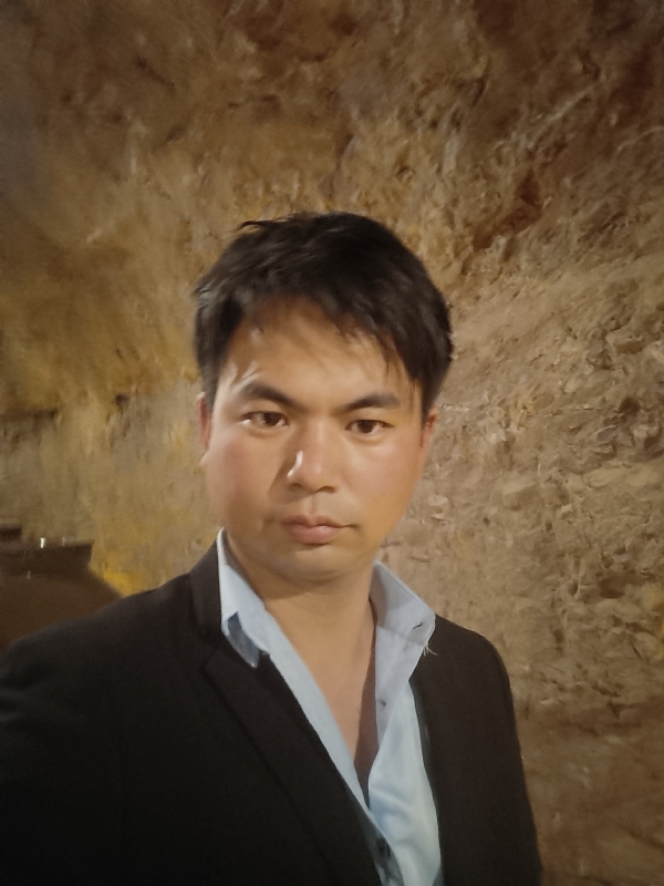 晚点的第二张照片--常州相亲服务中心