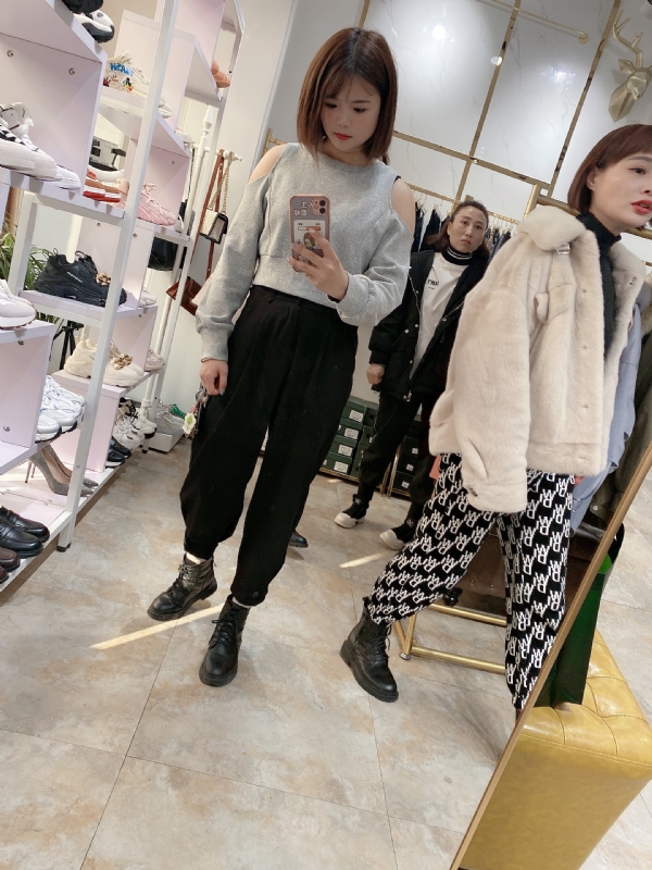 媛媛的第二张照片--常州相亲服务中心