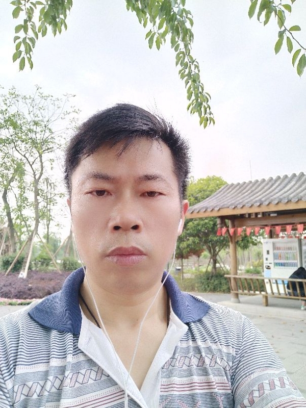 一个人的孤单的第一张照片--常州相亲服务中心