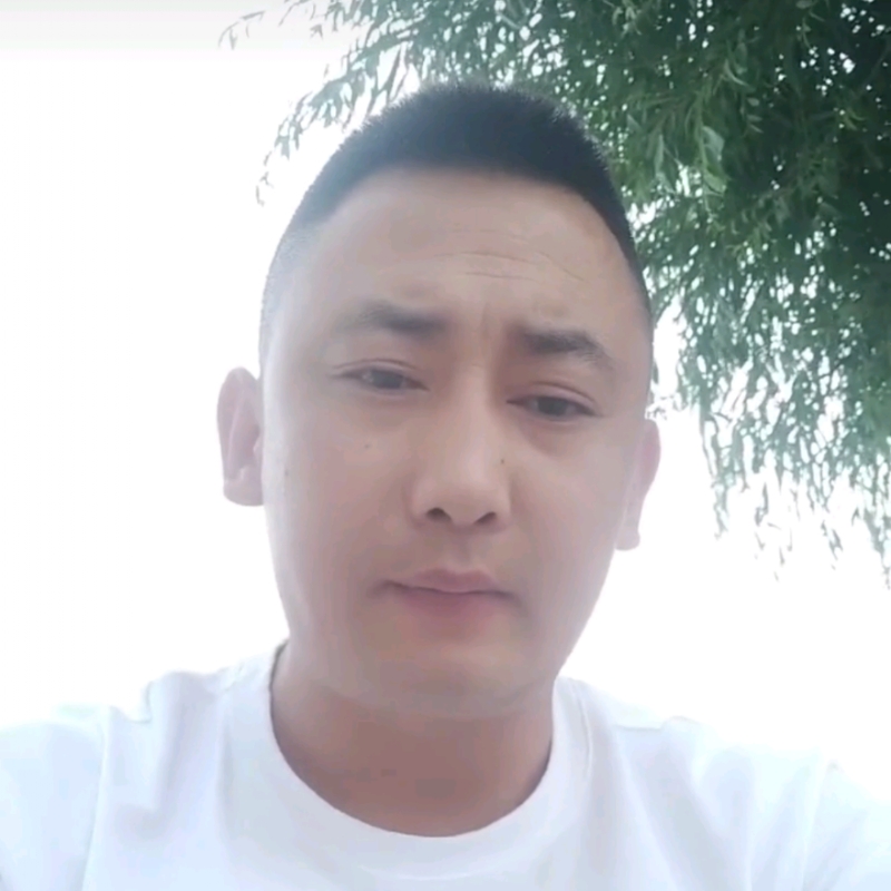 潇洒的第一张照片--常州相亲服务中心