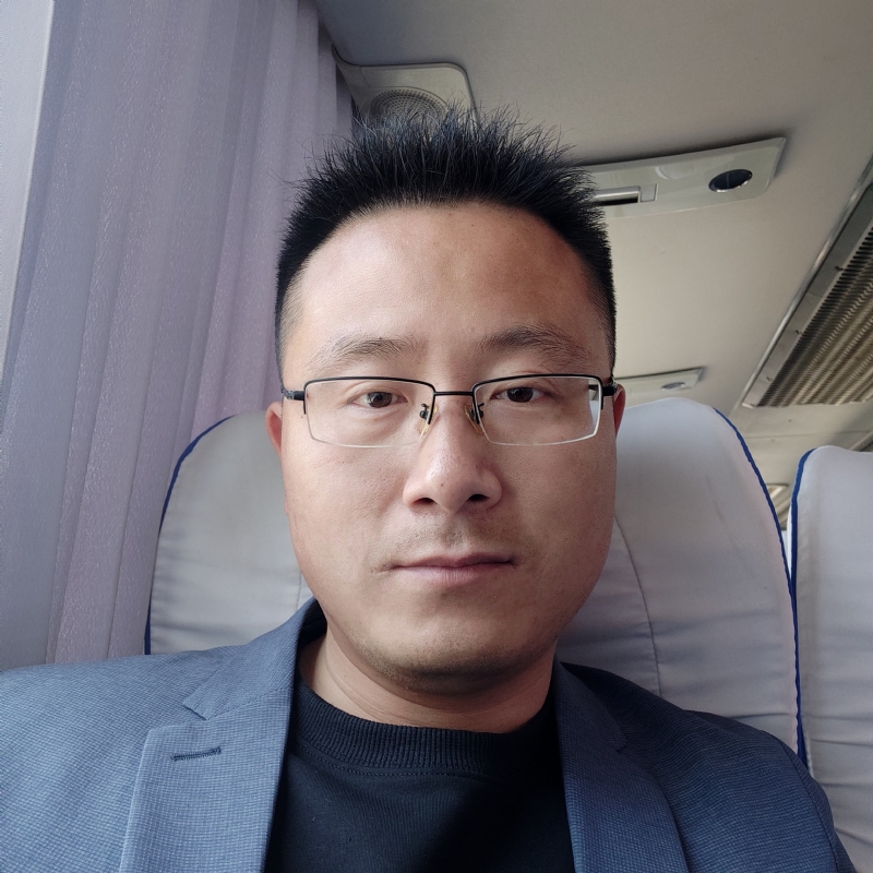 桑业挺的第一张照片--常州相亲服务中心