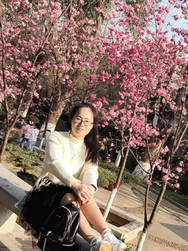 Nancy的第一张照片--常州相亲服务中心