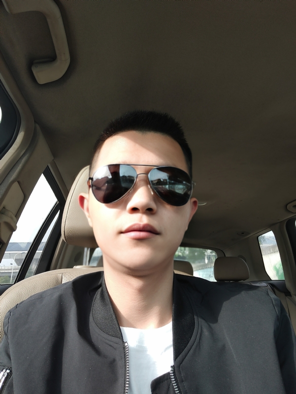 葛先生的第二张照片--常州相亲服务中心