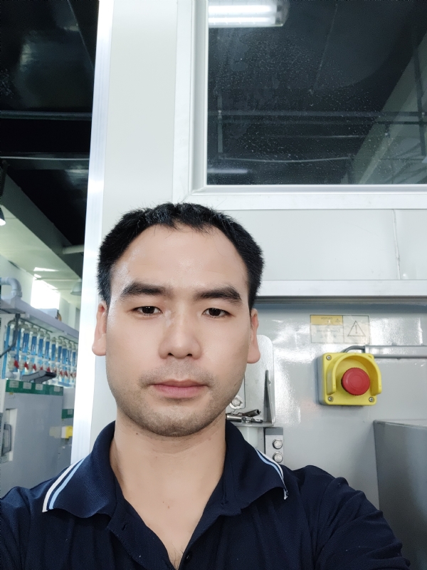 黄伟的第一张照片--常州相亲服务中心