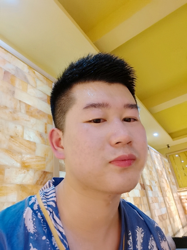 六月与阿十二的第一张照片--常州相亲服务中心