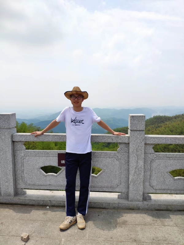 华华的第四张照片--常州相亲服务中心