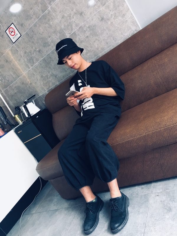 寻找的第三张照片--常州相亲服务中心