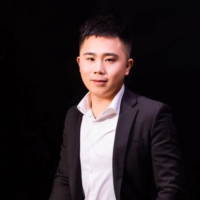 只欠东风的第一张照片--常州相亲服务中心