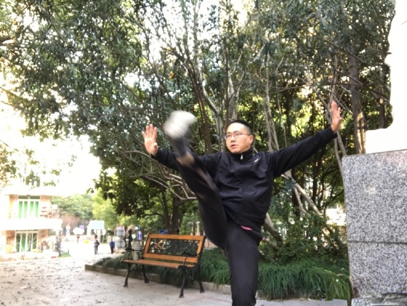 自故深情好受伤的第三张照片--常州相亲服务中心