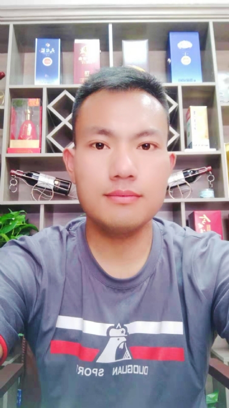 钱乾的第一张照片--常州相亲服务中心