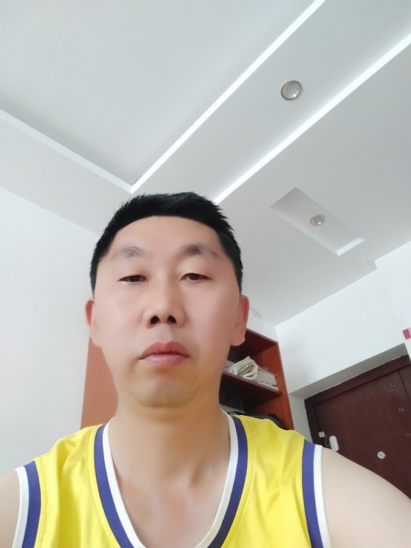 写尽半生纸上酸的第一张照片--常州相亲服务中心